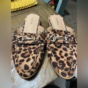 Leopard Print Suede Torrid Loafers womens 9 wide